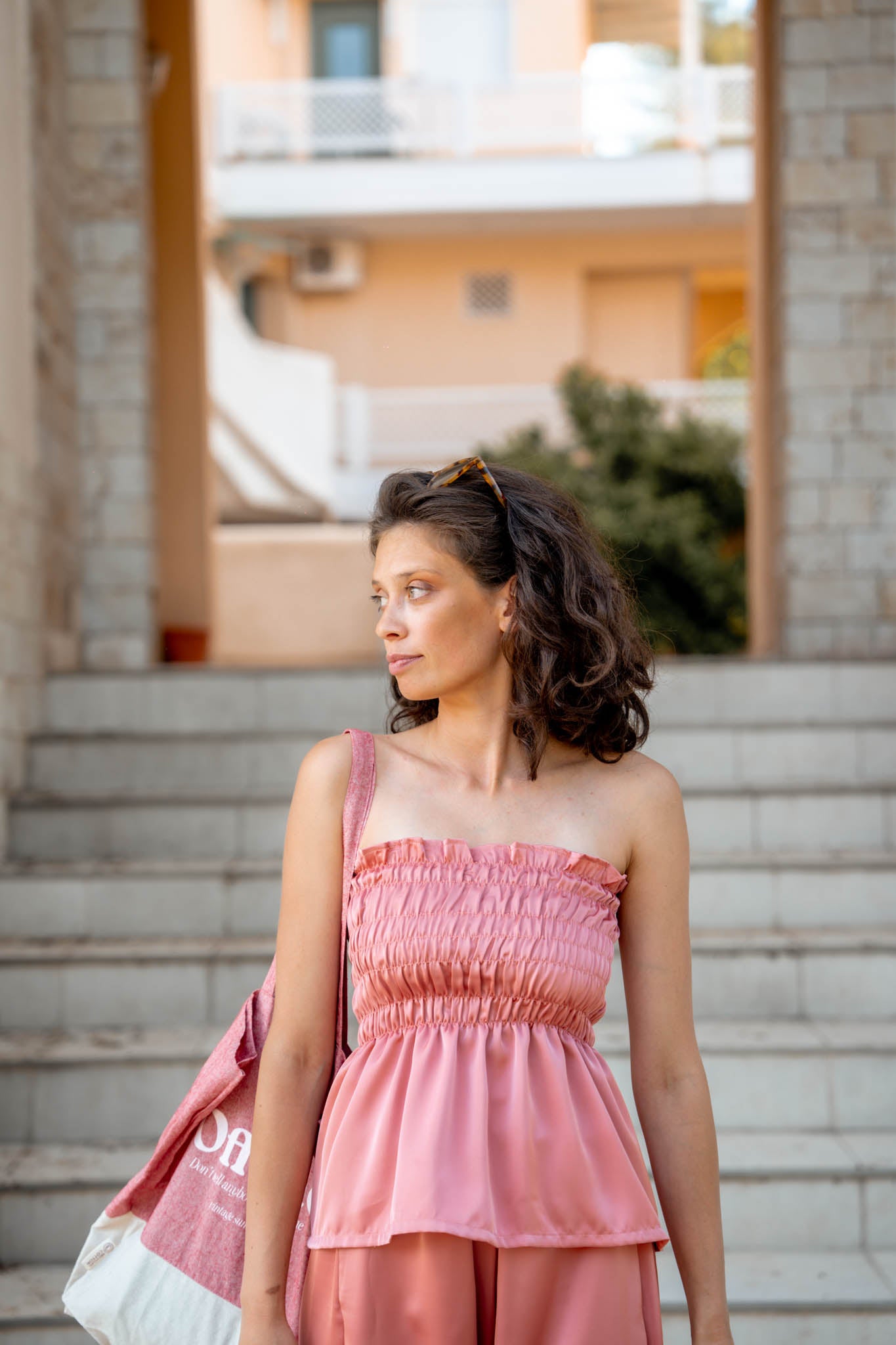 Розов сатенен комплект панталон и бюстие AURORA