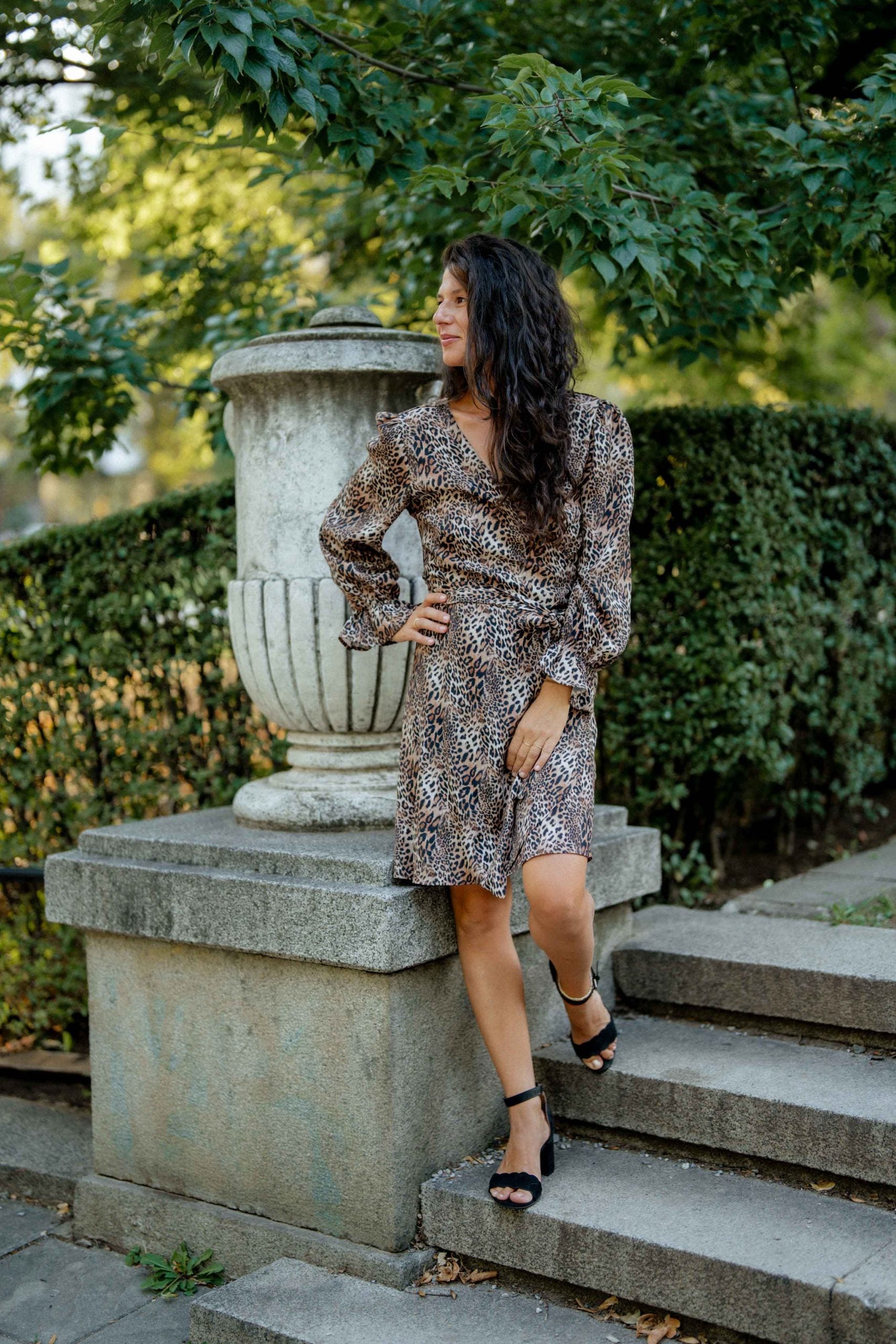 Къса рокля ZEA Wild с животински принт