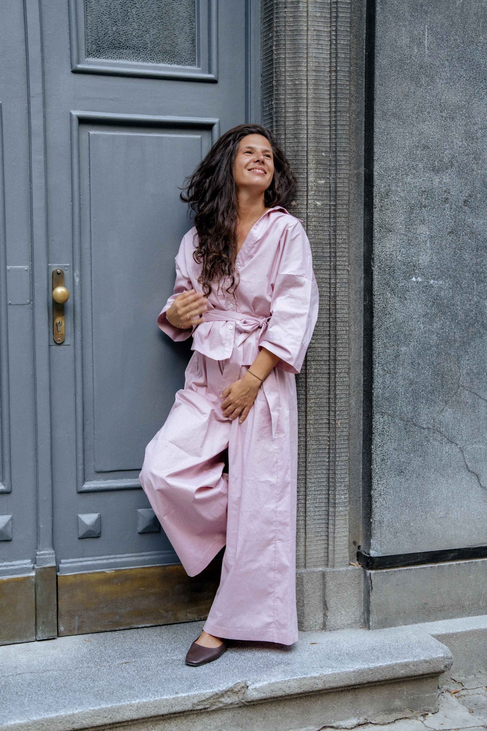 Розов комплект с панталон и риза RUBY