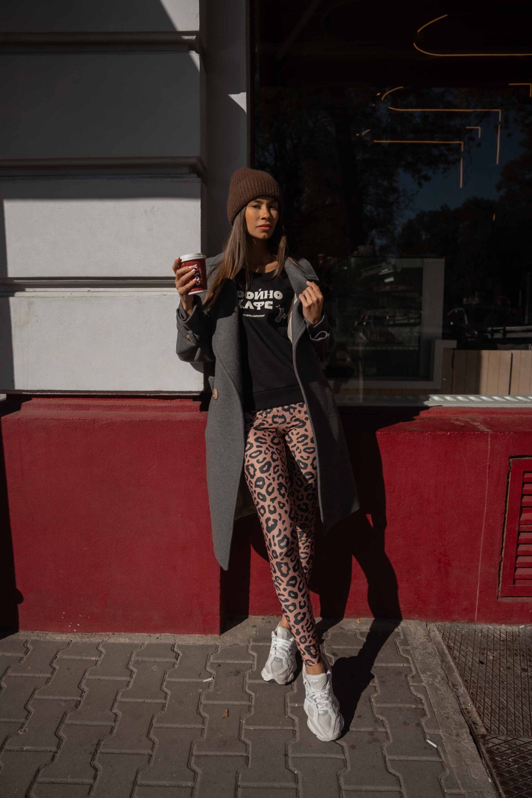 Leopard print sports leggings