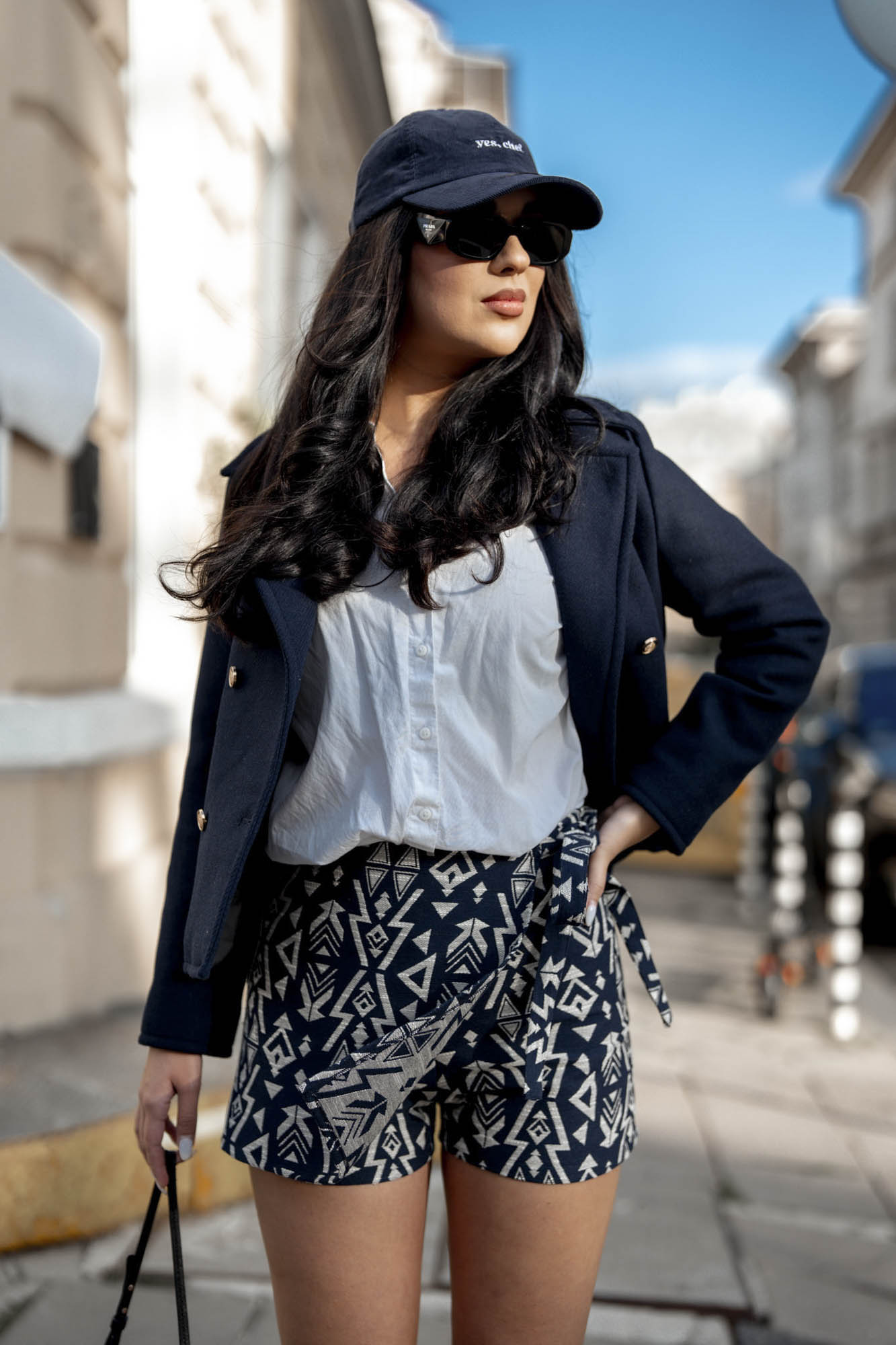 Късо вълнено палто ROYAL BLUE в синьо