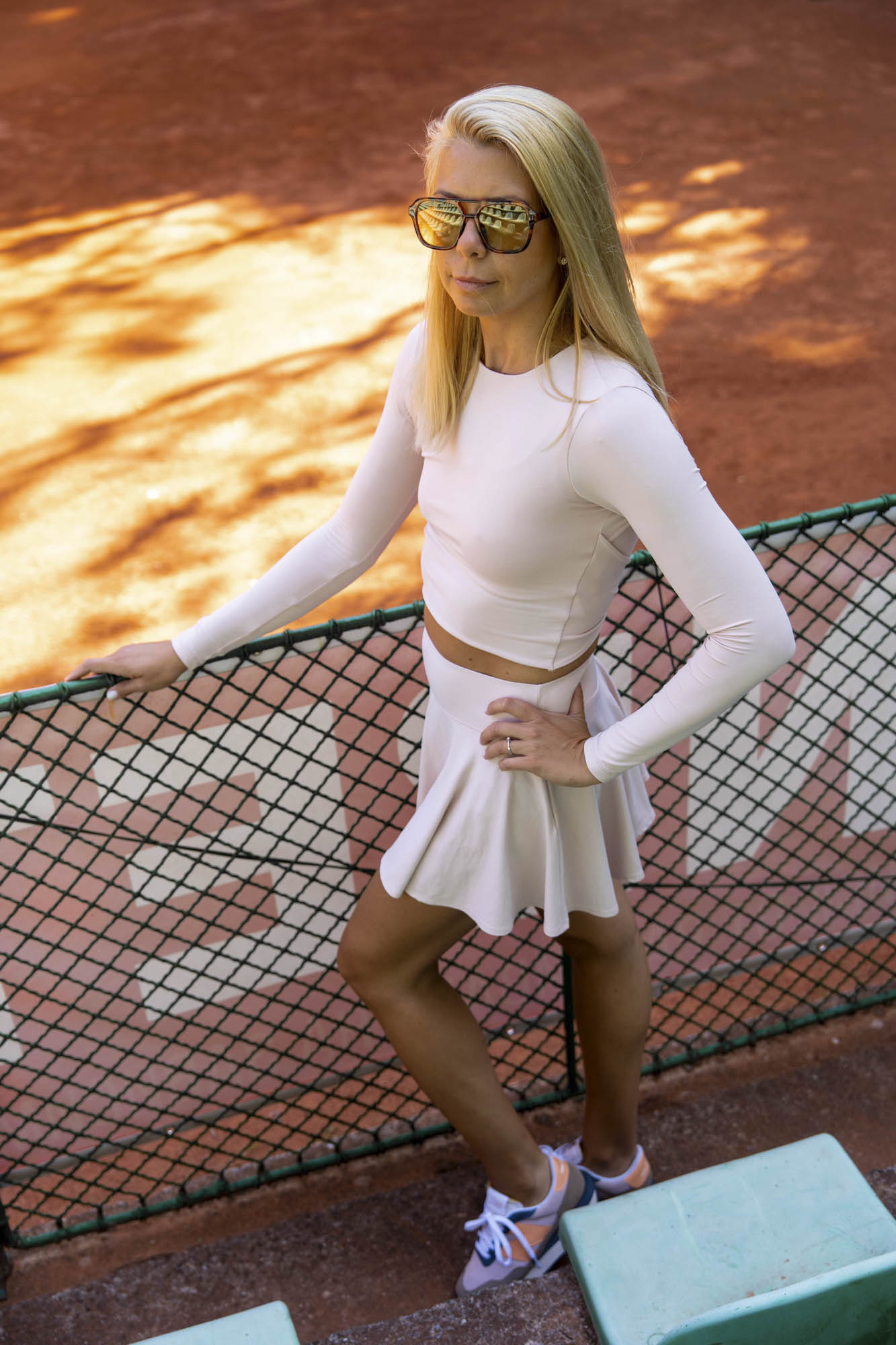 Розова пилатес блуза с гол гръб Blush Aura