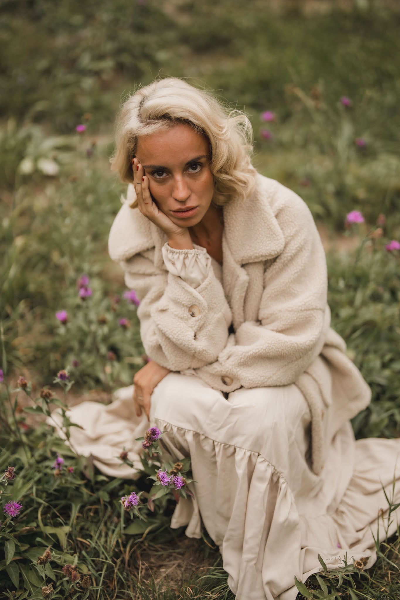 Късо вълнено палто ALISON от мъхеста материя