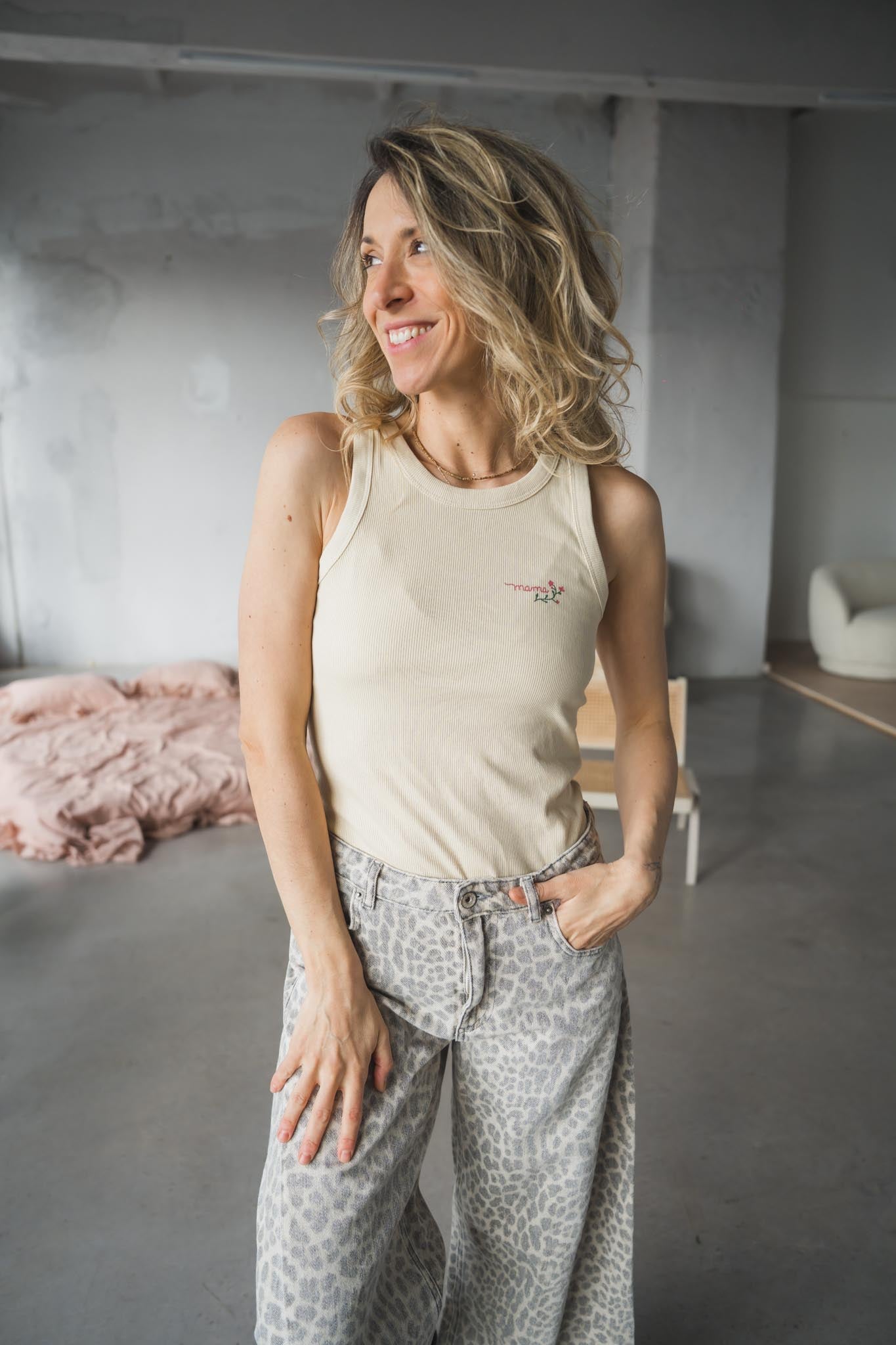 Екрю потник MAMA FLOWER