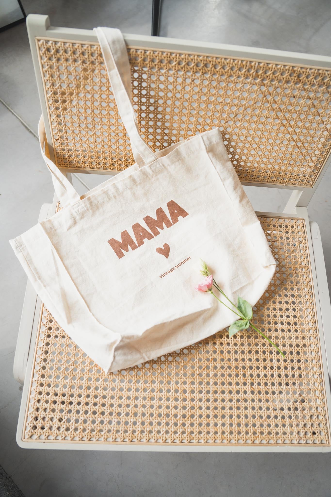 Подаръчната кутия “Mama Love”