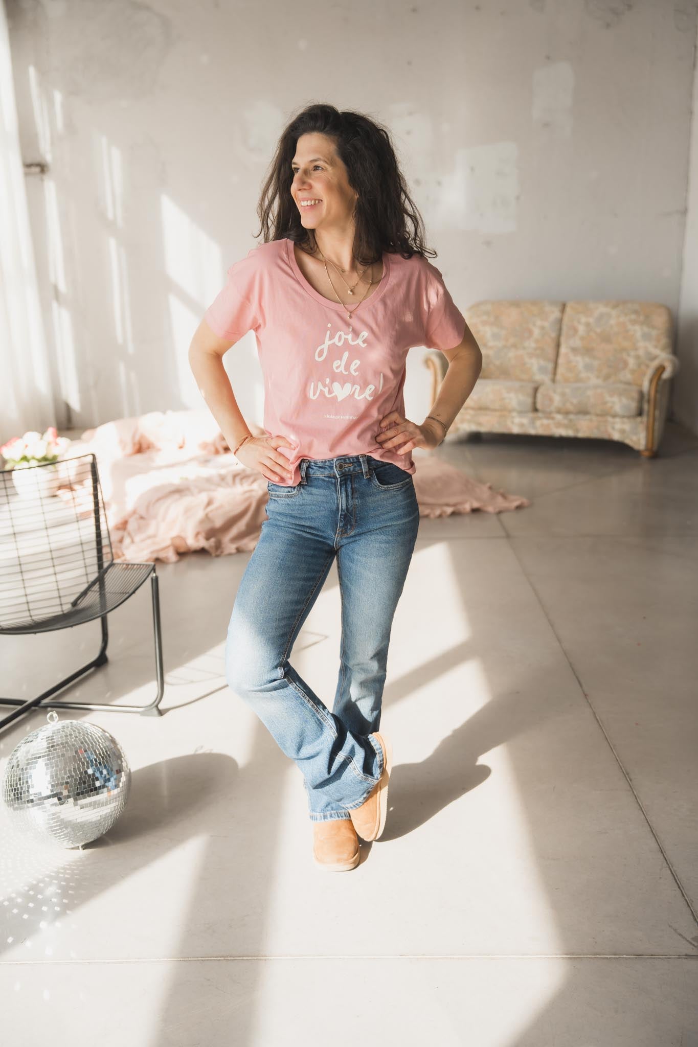 Розова тениска Joie de Vivre