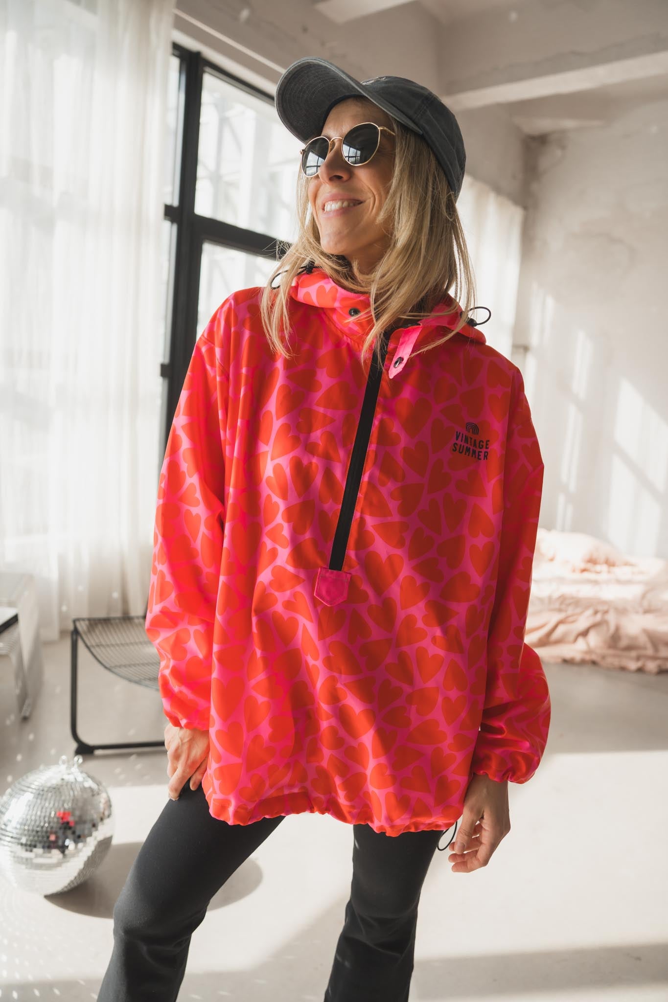 Спортно водоустойчиво яке на сърца Heart Vibes