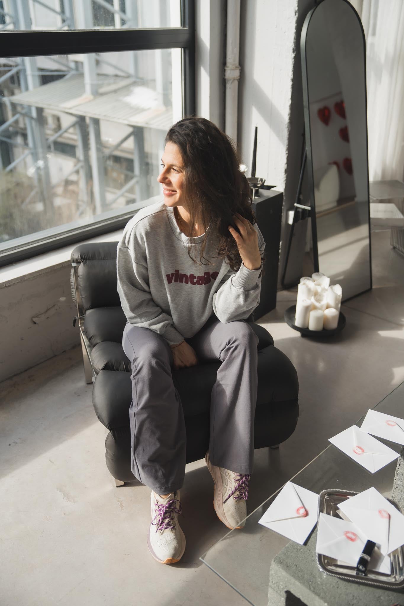 Широка блуза в светло сиво VINTAGE