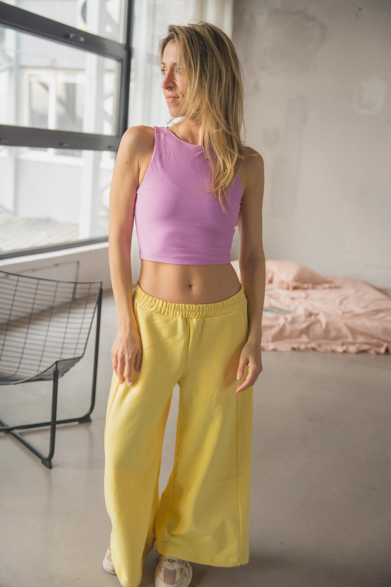 Yellow sports pants GOOD ENERGY