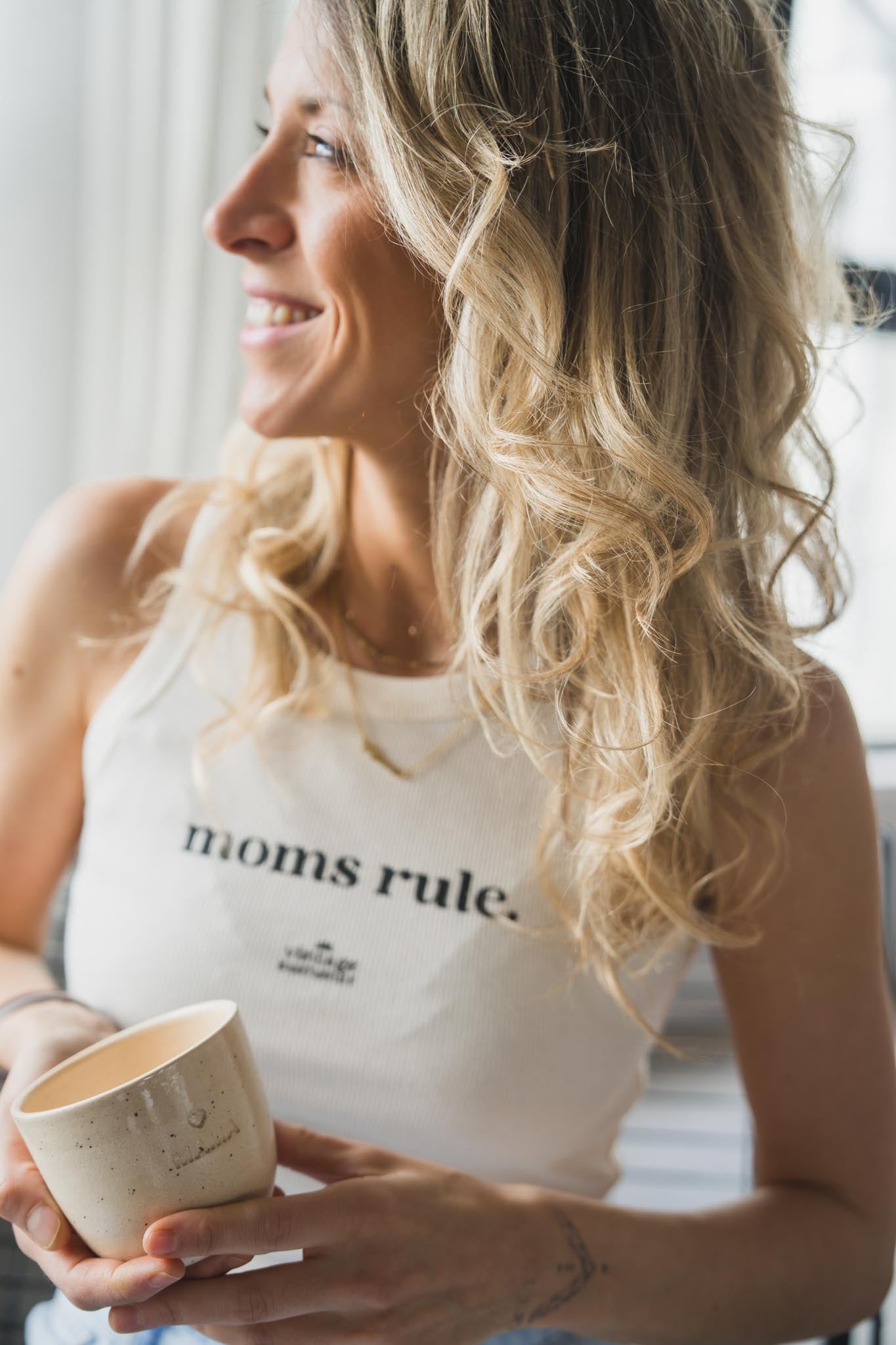 Екрю потник MOMS RULE