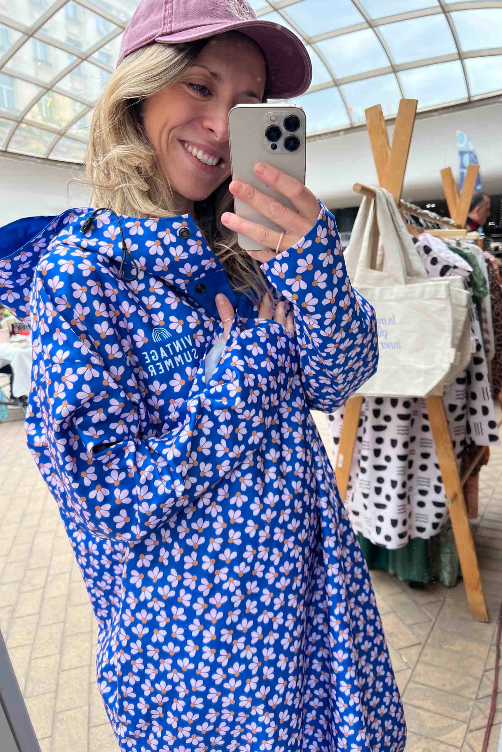 Весел дъждобран на цветя Маргаритки