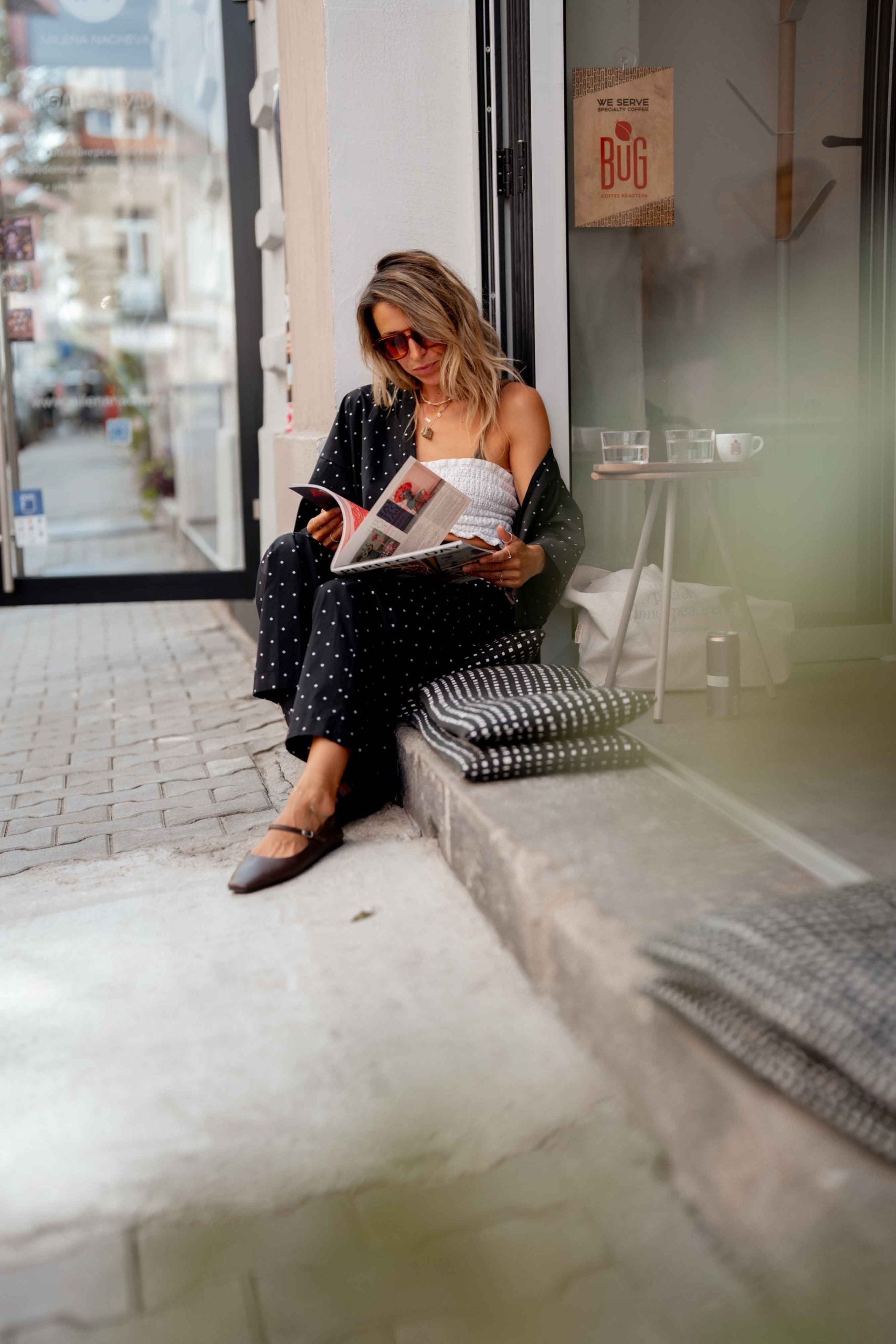 Комплект дълъг черен панталон с риза NERA