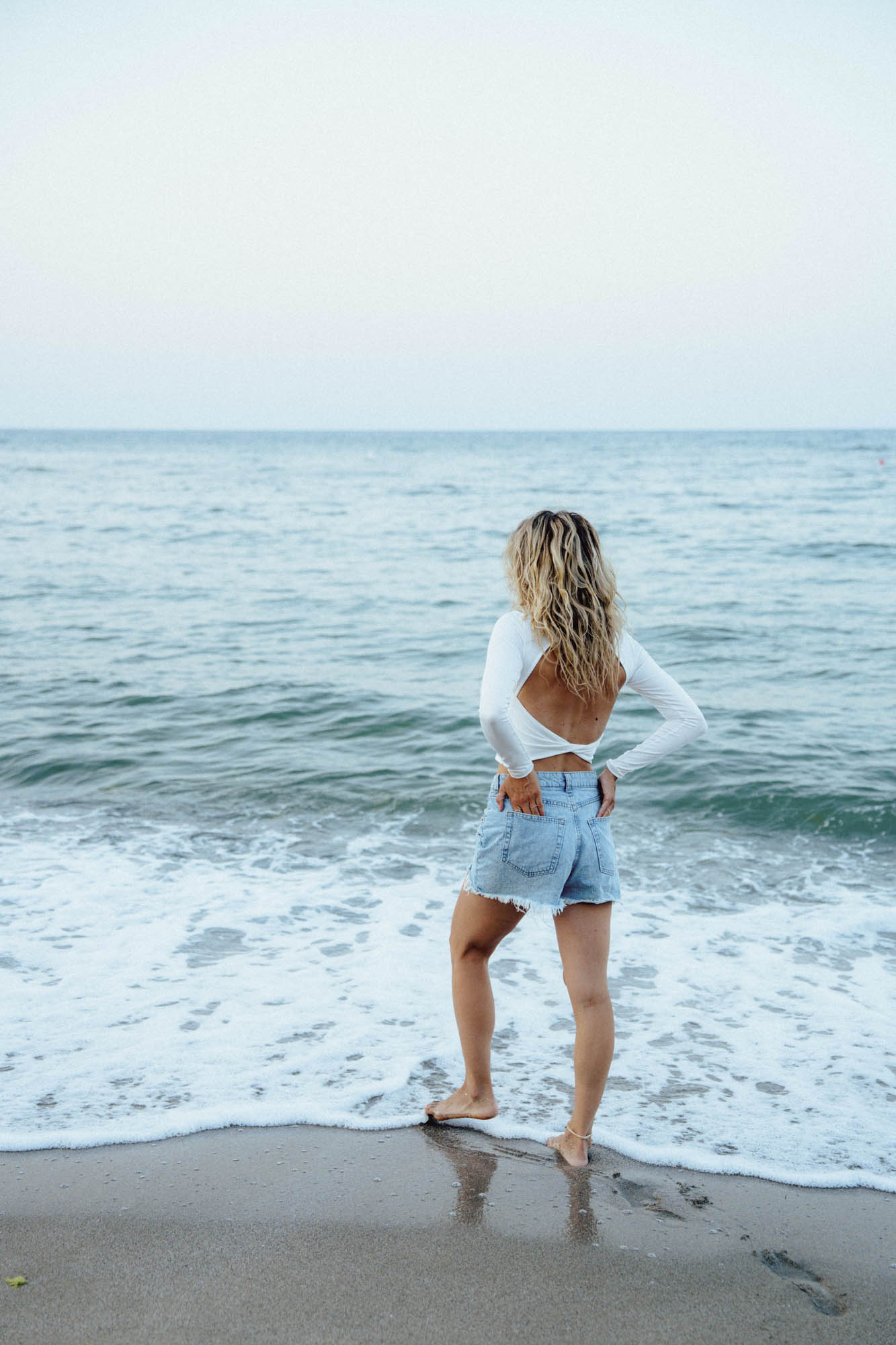 Бяла блуза с гол гръб Moonrise