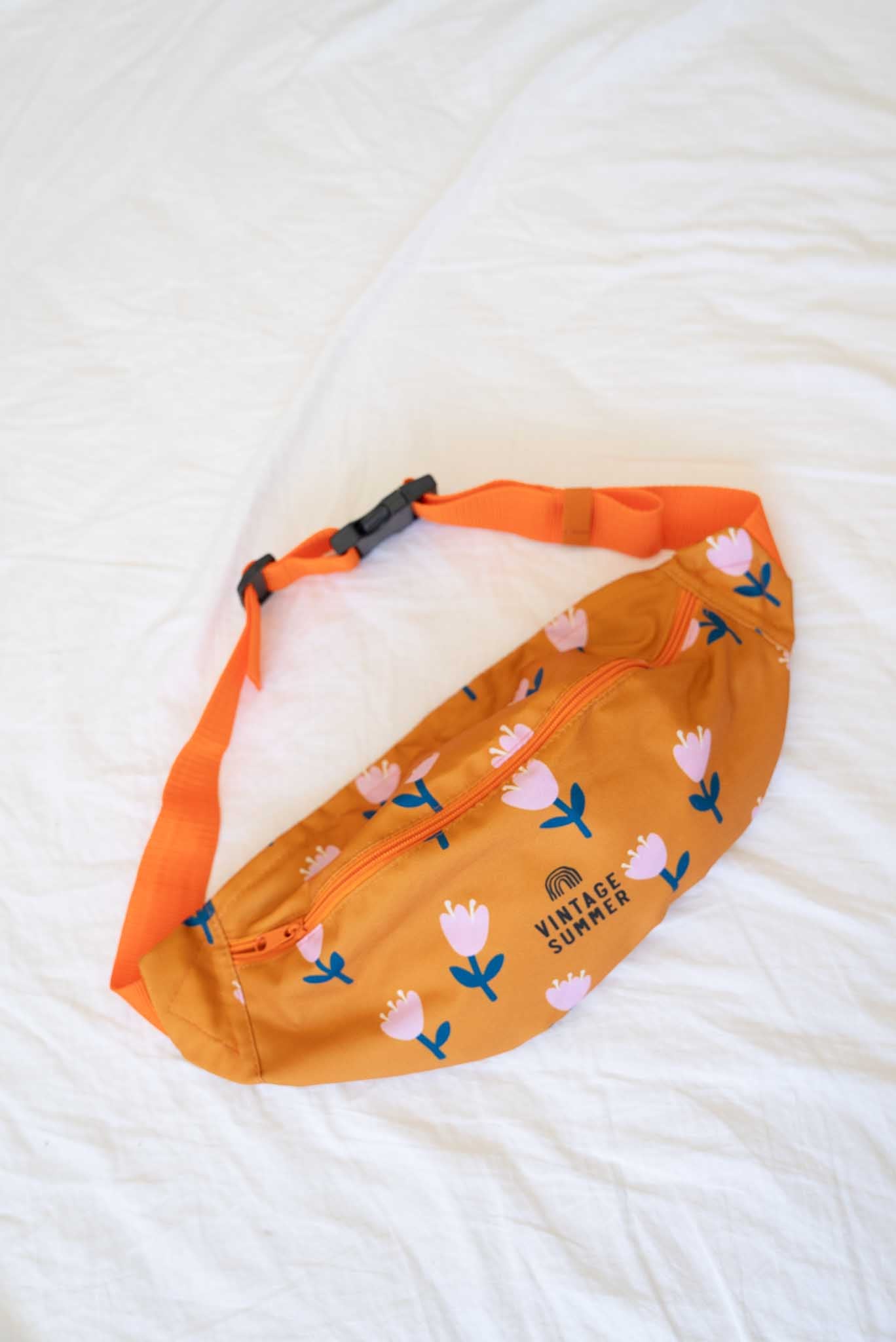 Цветна чанта за кръст Flowers