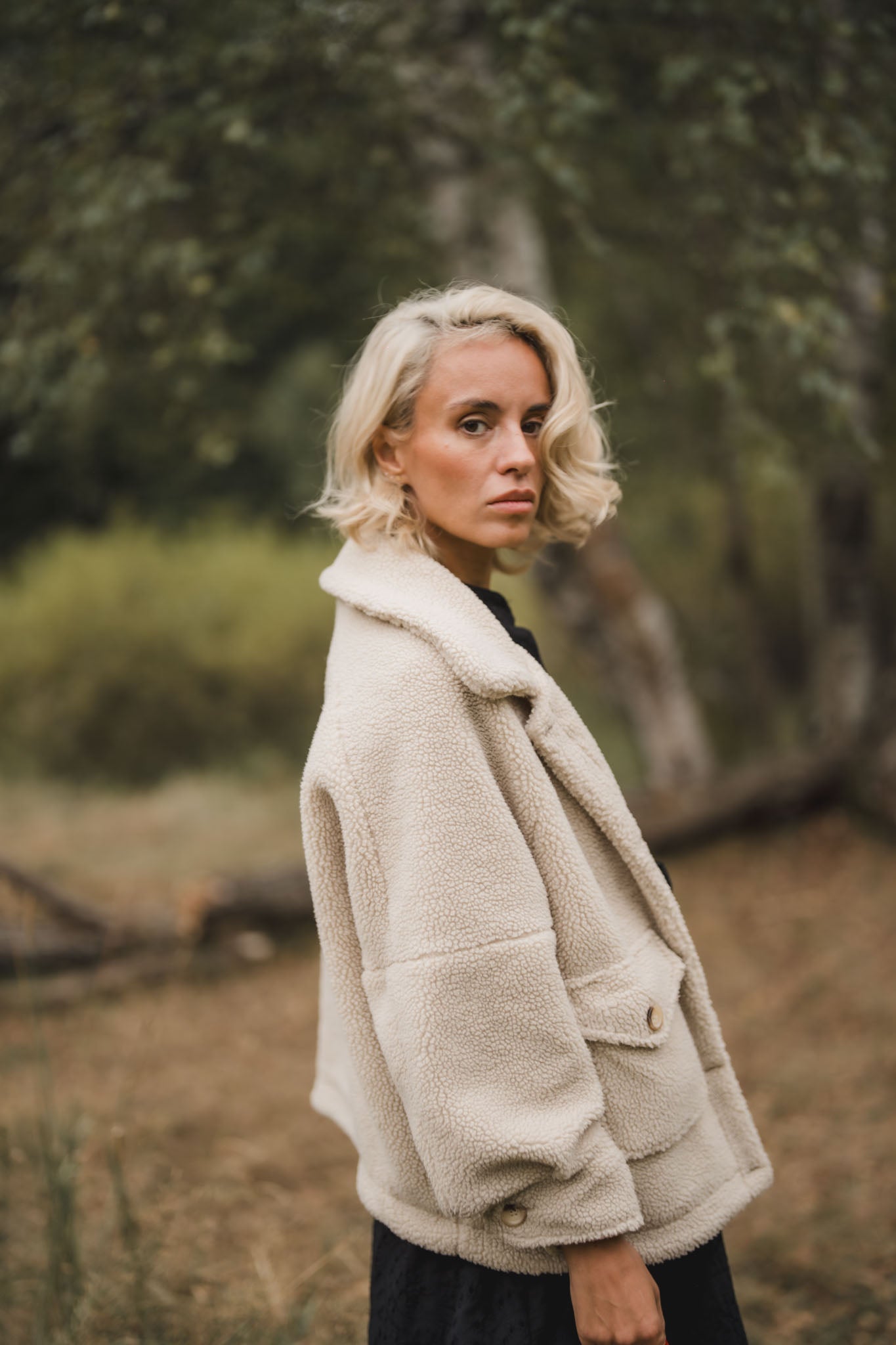 Късо вълнено палто ALISON от мъхеста материя