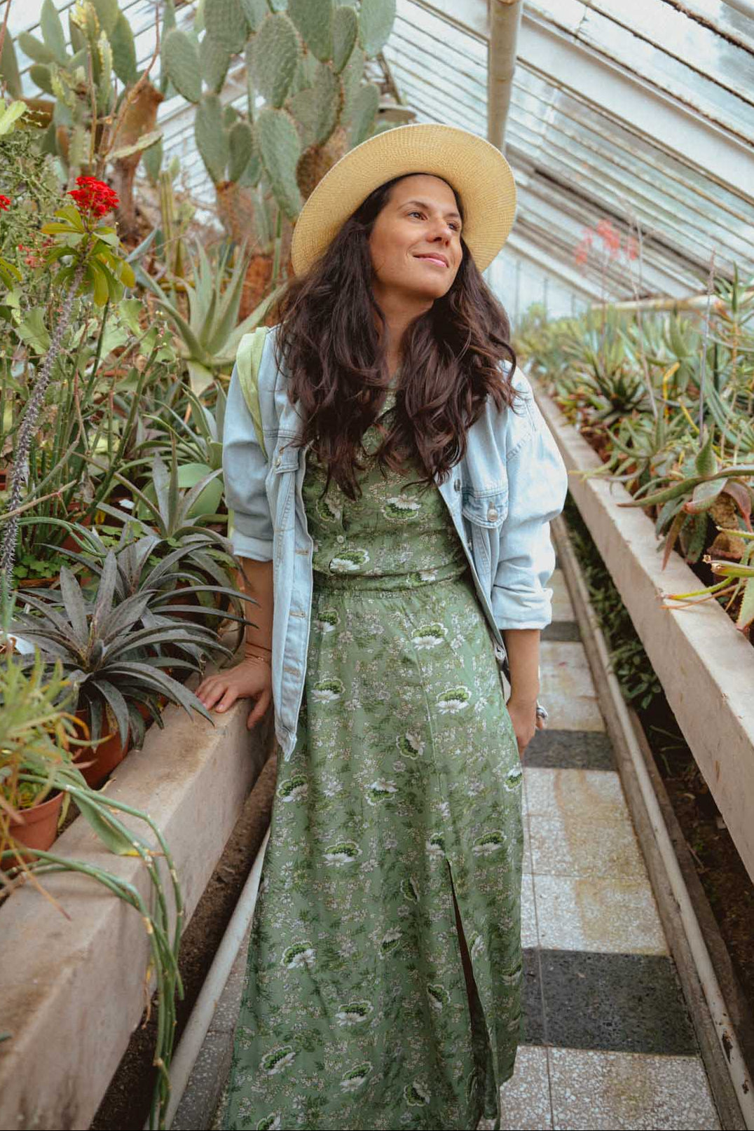 Дълга зелена рокля на цвeтя IRIS