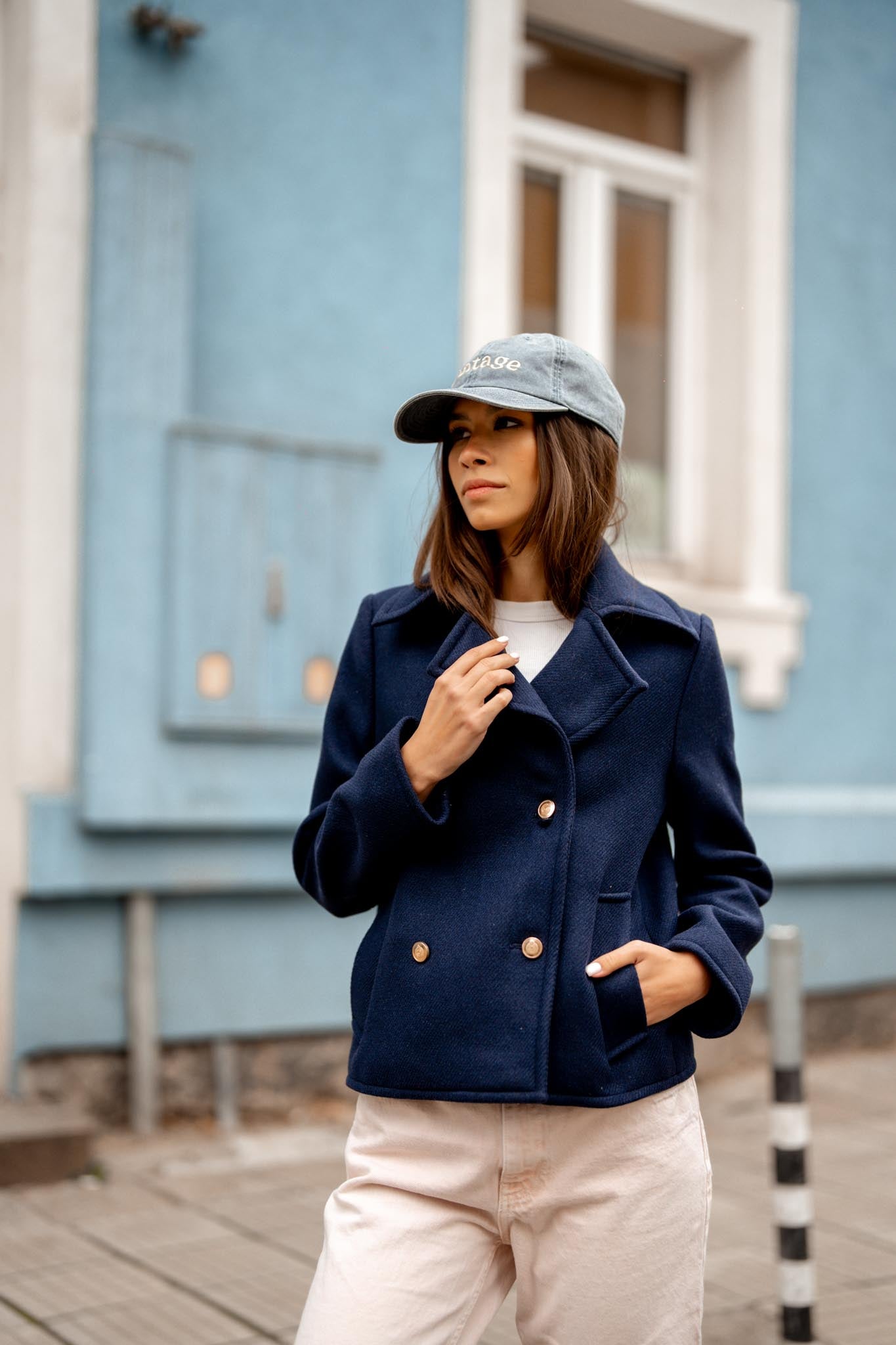 Късо вълнено палто ROYAL BLUE в синьо