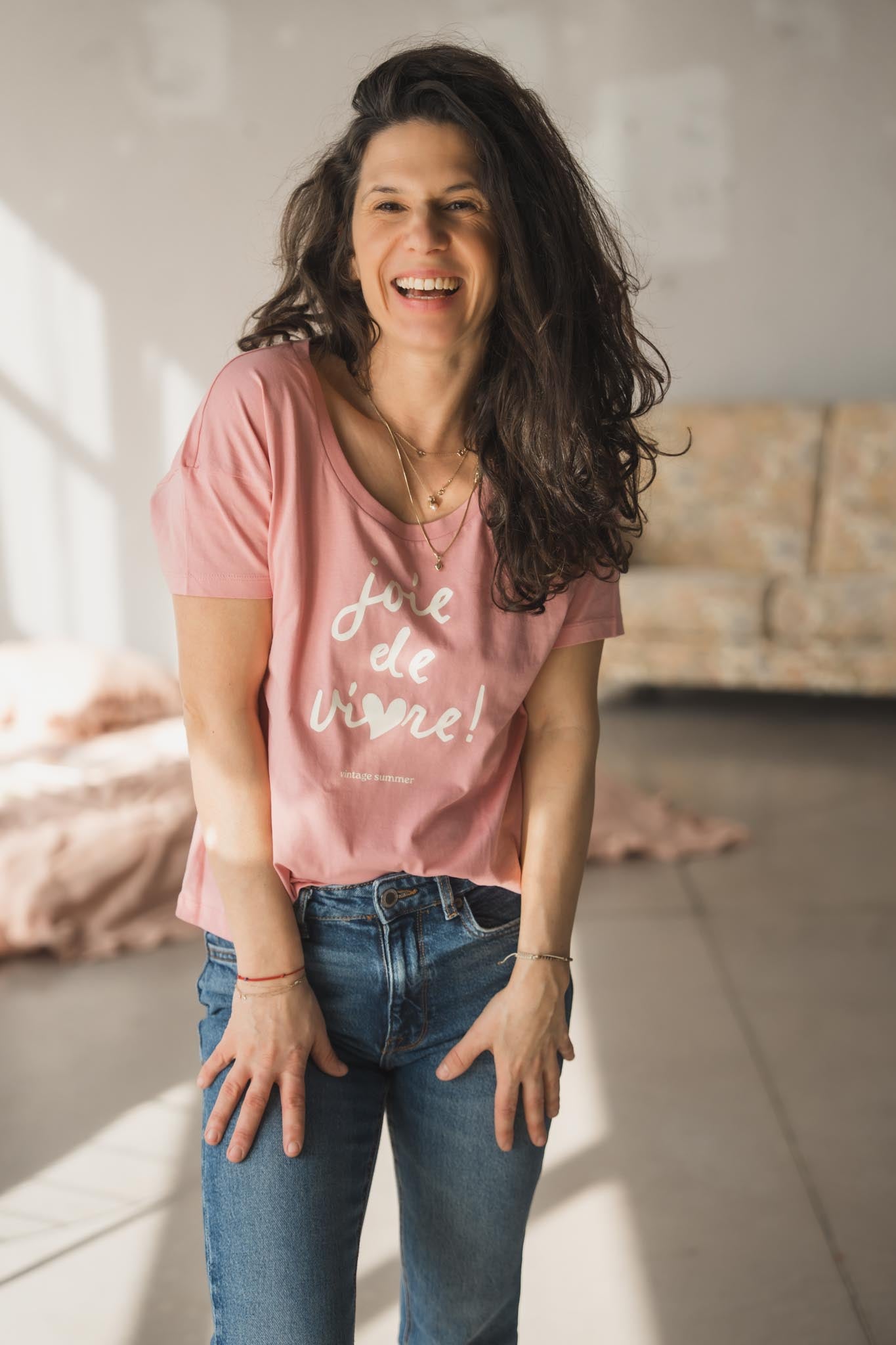 Розова тениска Joie de Vivre