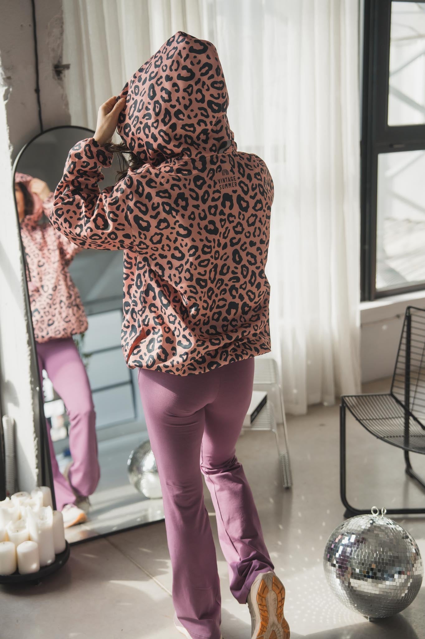 Водоустойчиво яке “Wild Chic” с леопардов принт