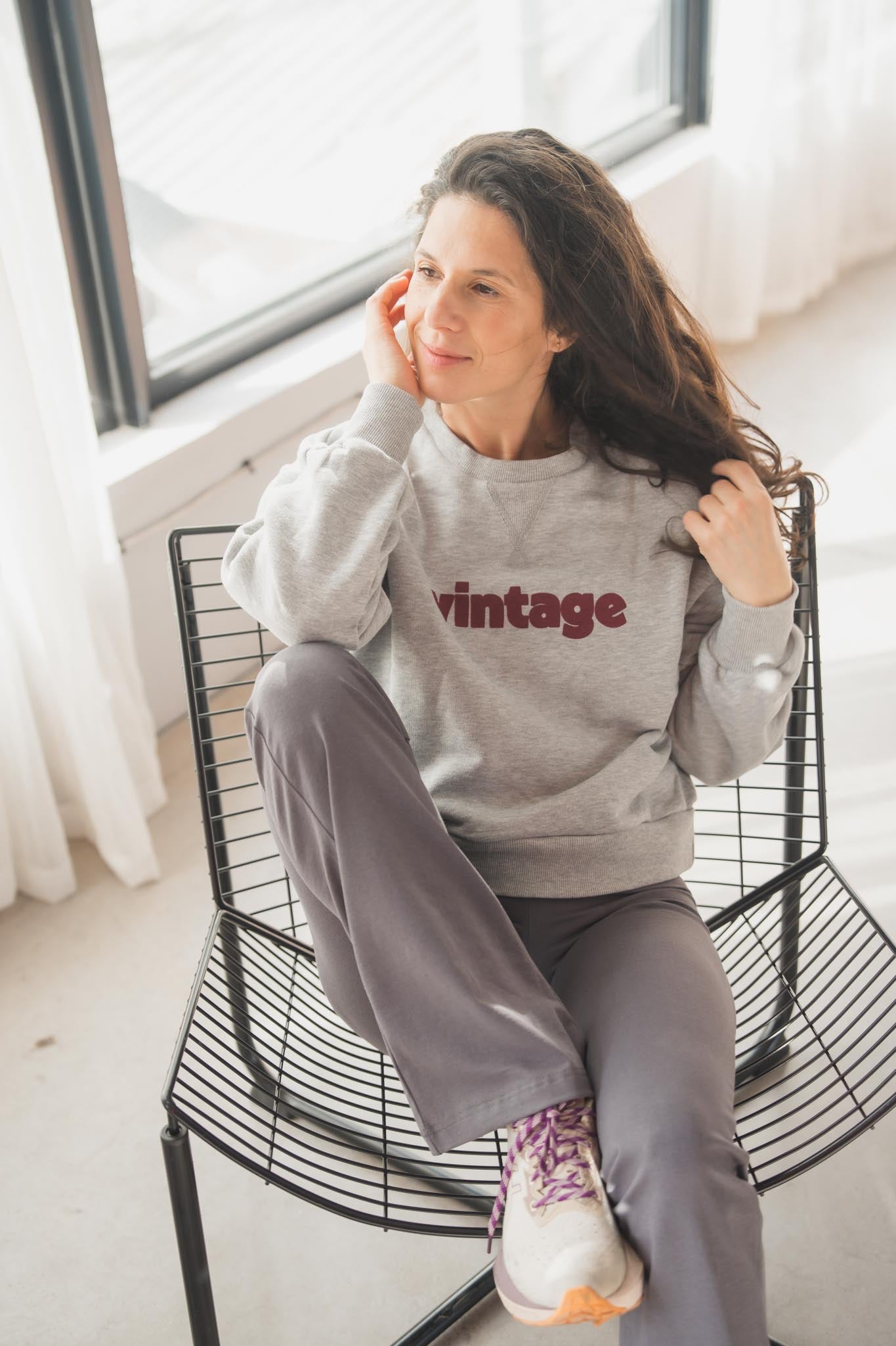 Широка блуза в светло сиво VINTAGE