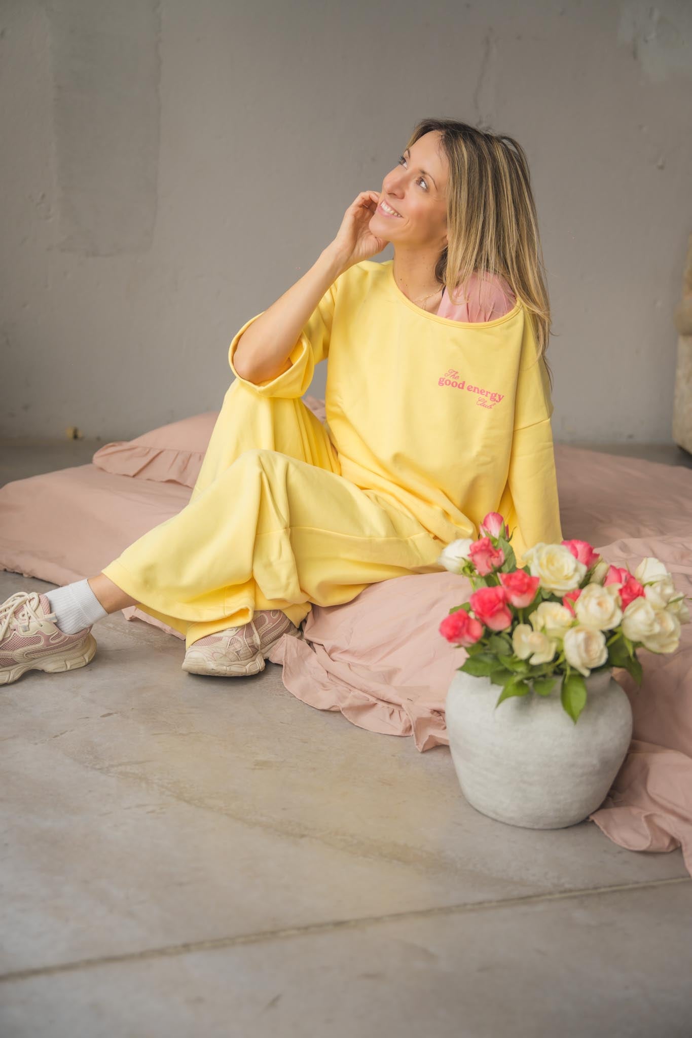 Жълтa блуза GOOD ENERGY