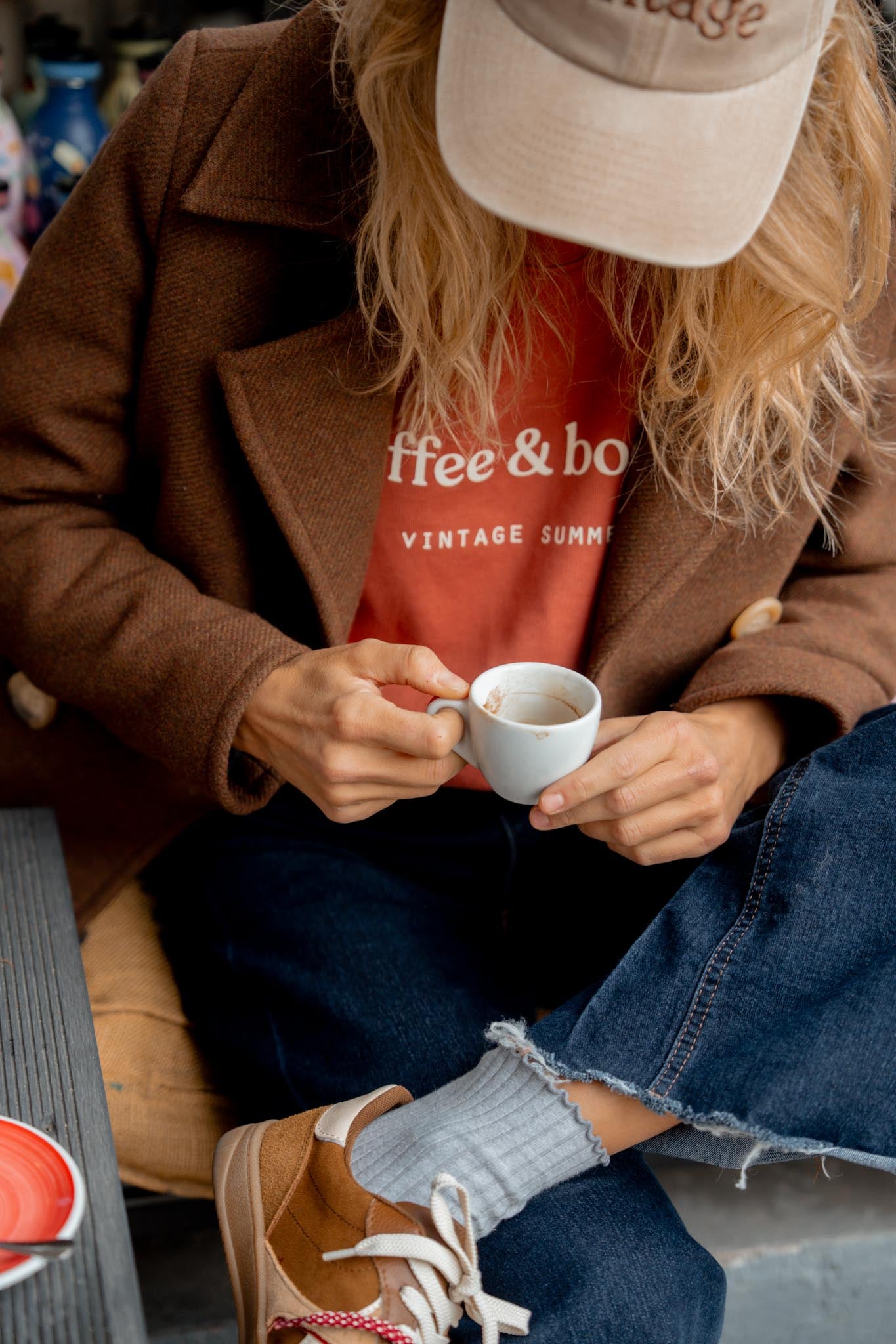 Керемидена блуза Coffee & Books